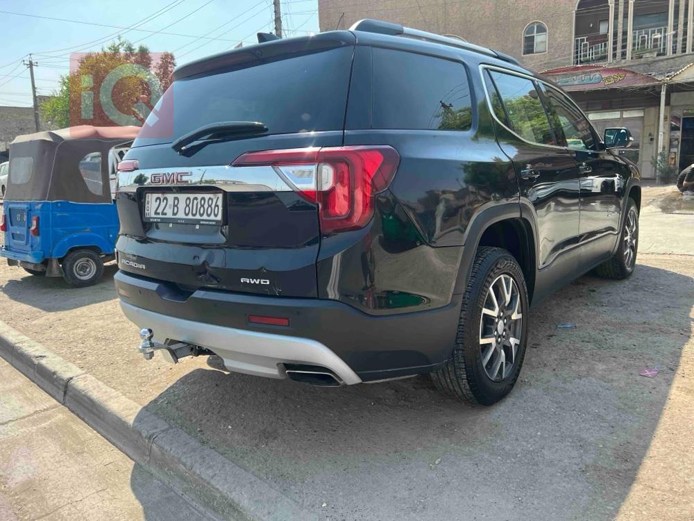 جی ئێم سی ئەکادیا